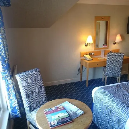 The Queens Hotel York