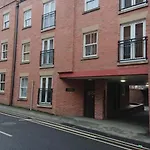 The Queens & Victoria Cloisters 3* York