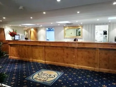 Hotel The Queens