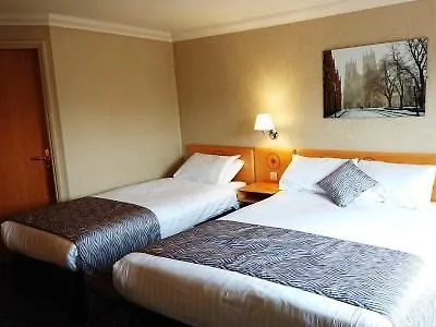Hotel The Queens 3*