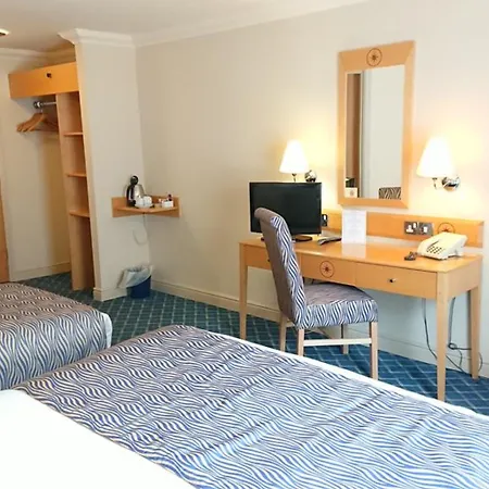 The Queens 3* York