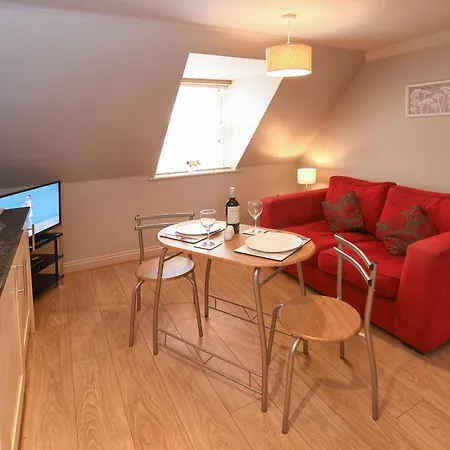 酒店 The Queens & Victoria Cloisters 3*