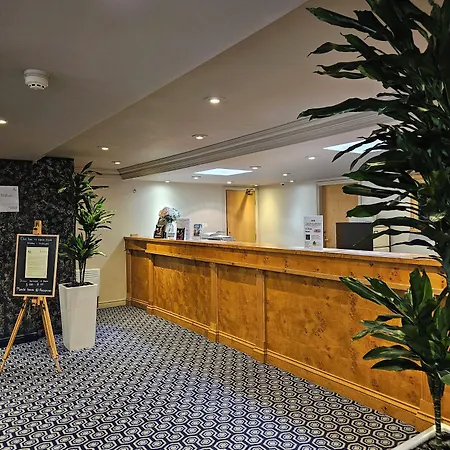 The Queens & Victoria Cloisters York