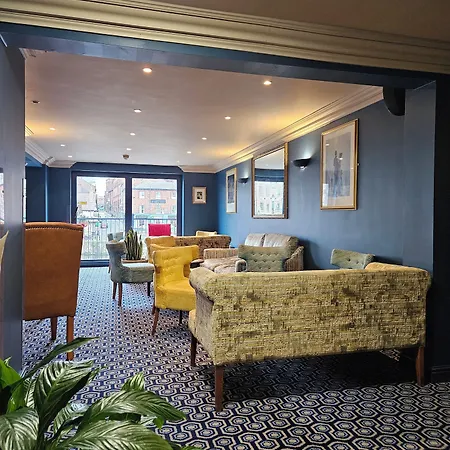 The Queens & Victoria Cloisters Hotel