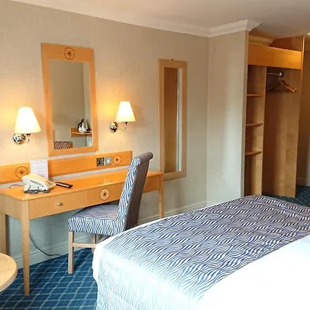 Hotel The Queens