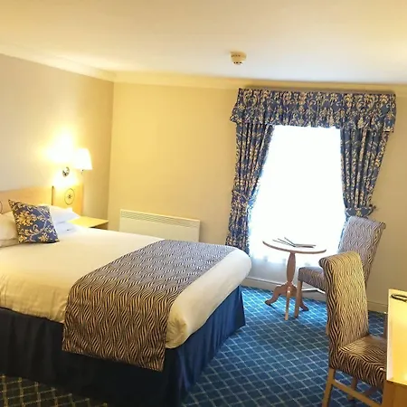The Queens 3* York