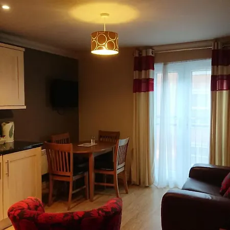 The Queens 3* York