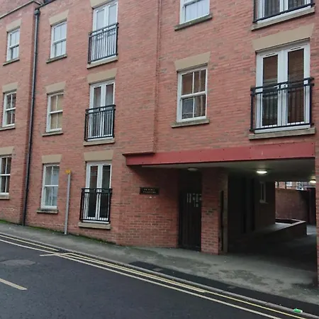 The Queens & Victoria Cloisters 3* York