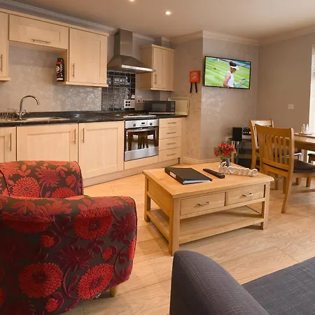 The Queens & Victoria Cloisters Hotel York