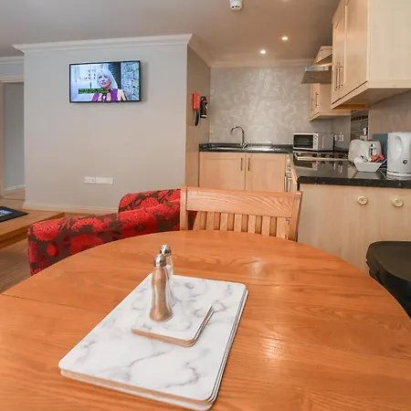 The Queens & Victoria Cloisters 3* 约克