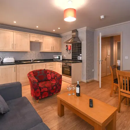 The Queens & Victoria Cloisters Hotel 3*