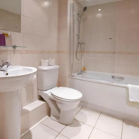 The Queens & Victoria Cloisters Hotel York