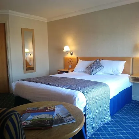 The Queens Hotel
